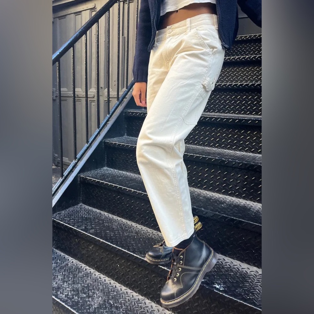 Brandy Melville Small Milla Cargo Carpenter Pants Beige Tan Cream - Picture 5 of 8